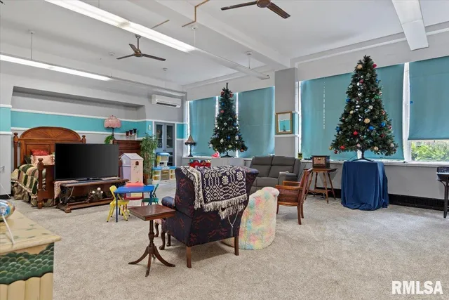 $600,000 | 352 Franklin Street, Jacksonville, IL 62650