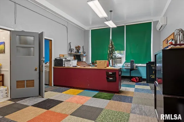 $600,000 | 352 Franklin Street, Jacksonville, IL 62650