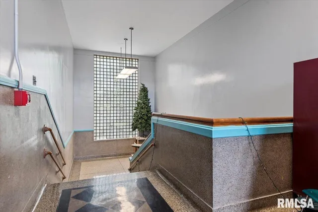 $600,000 | 352 Franklin Street, Jacksonville, IL 62650