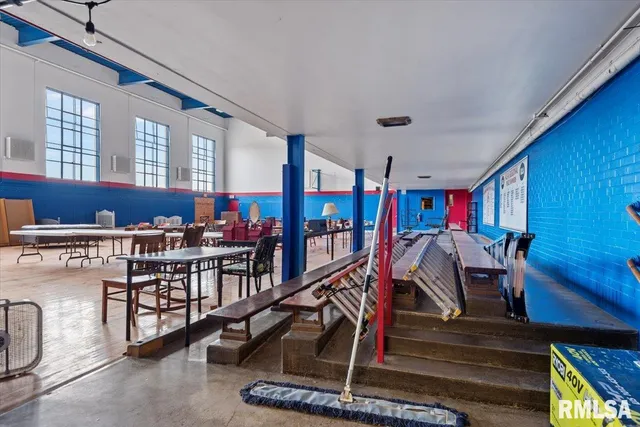 $600,000 | 352 Franklin Street, Jacksonville, IL 62650