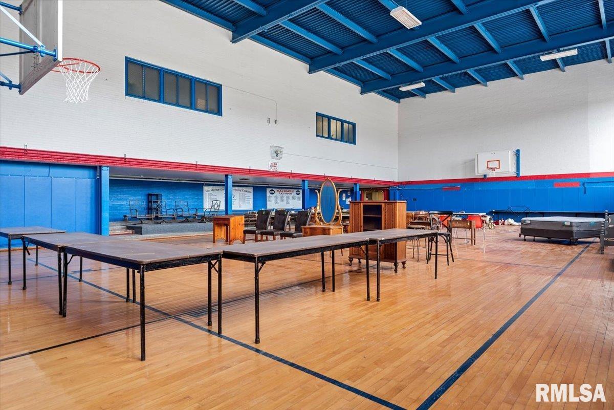 352 Franklin Street Jacksonville, IL 62650 - Photo 51 of 71