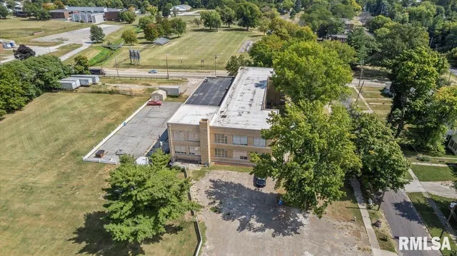 $600,000 | 352 Franklin Street, Jacksonville, IL 62650