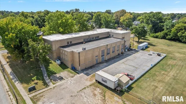 $600,000 | 352 Franklin Street, Jacksonville, IL 62650