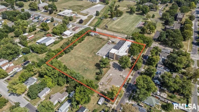 $600,000 | 352 Franklin Street, Jacksonville, IL 62650