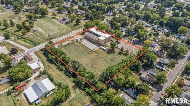 $600,000 | 352 Franklin Street, Jacksonville, IL 62650