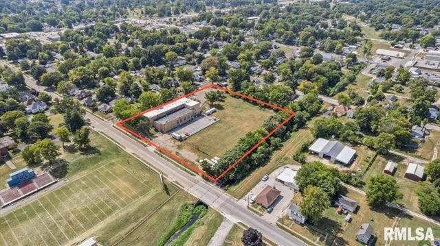 $600,000 | 352 Franklin Street, Jacksonville, IL 62650