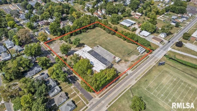 $600,000 | 352 Franklin Street, Jacksonville, IL 62650