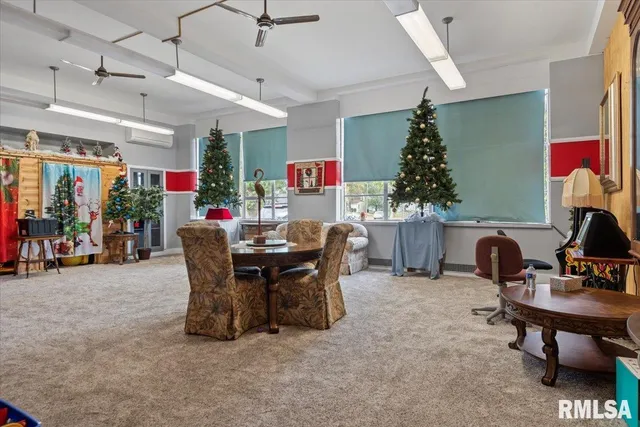 $600,000 | 352 Franklin Street, Jacksonville, IL 62650