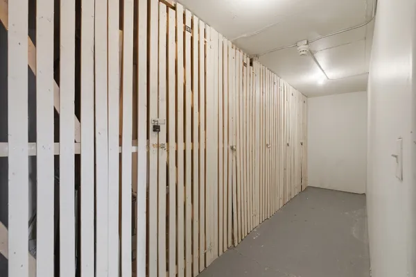 $169,900 | 1475 Rebecca Drive, Unit 217, Hoffman Estates, IL 60169