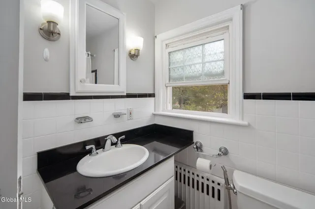 $430,000 | 74 Jordan Boulevard, Bethlehem, NY 12054