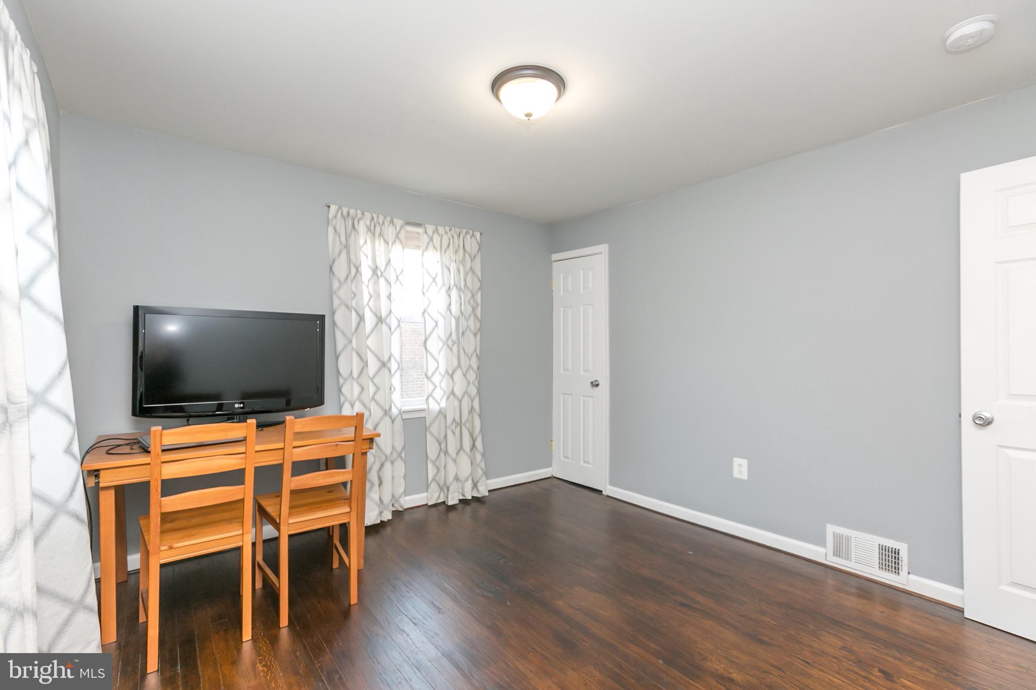 5110 Levindale Road Baltimore, MD 21215 - Photo 24 of 33