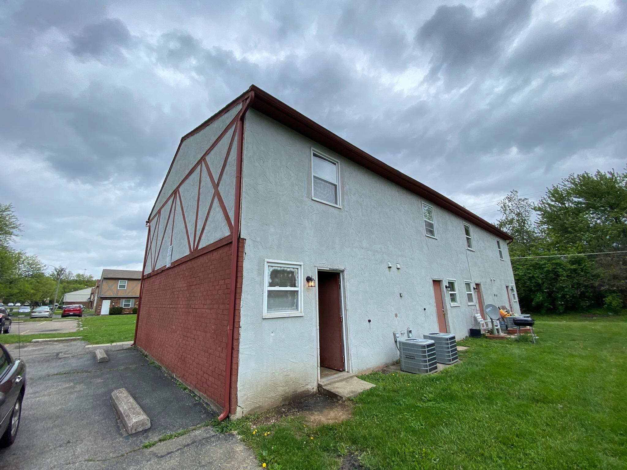 6862-6868 Garden Terrace Road Columbus, OH 43229 - Photo 8 of 17