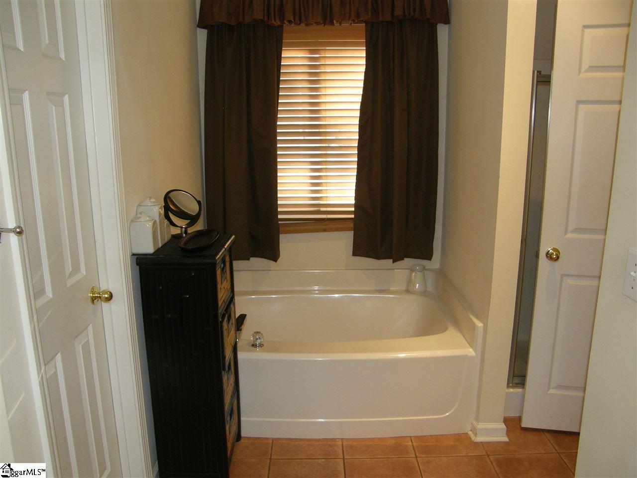 22 Box Tree Way Greenville, SC 29605 - Photo 32 of 35 Gallery Image 32