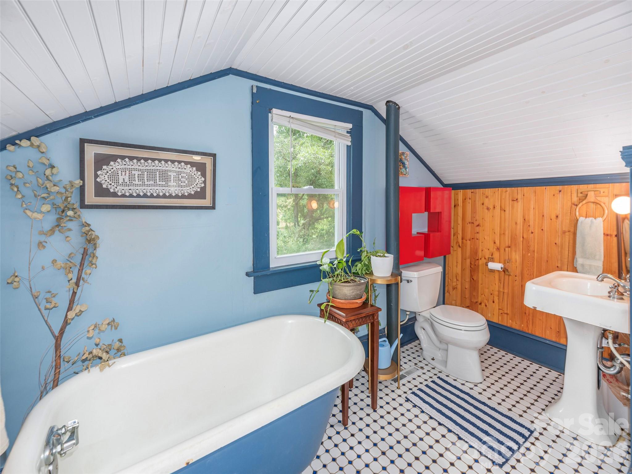 5249 Old Clyde Road Clyde, NC 28721 - Photo 21 of 40