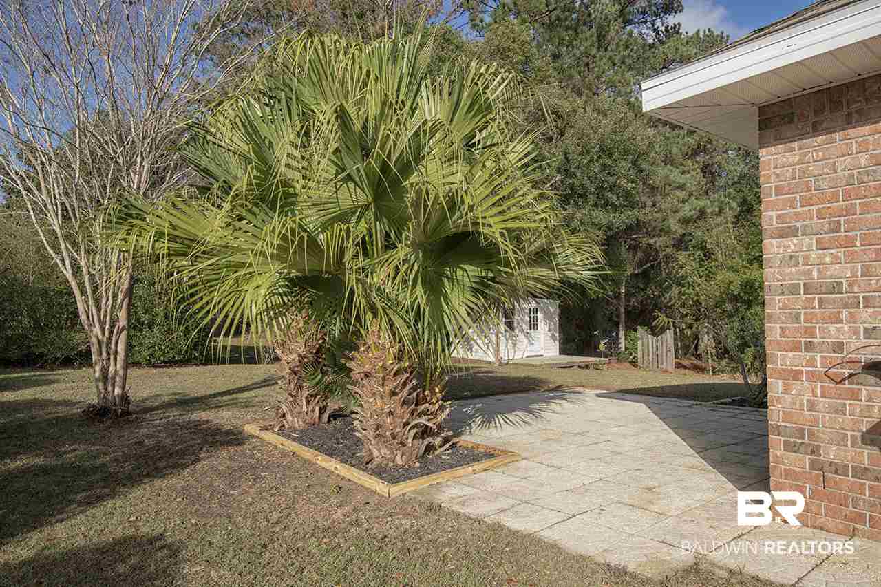 9673 Hollowbrook Avenue Fairhope, AL 36532 - Photo 8 of 31