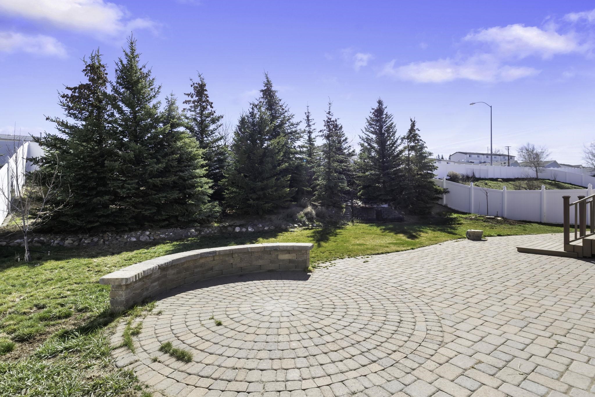 136 Benjamin Franklin Street Evanston, WY 82930 - Photo 33 of 45