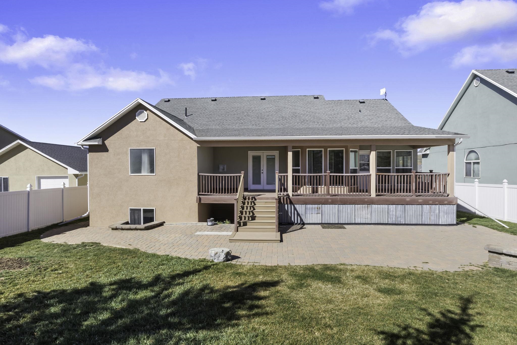 136 Benjamin Franklin Street Evanston, WY 82930 - Photo 35 of 45