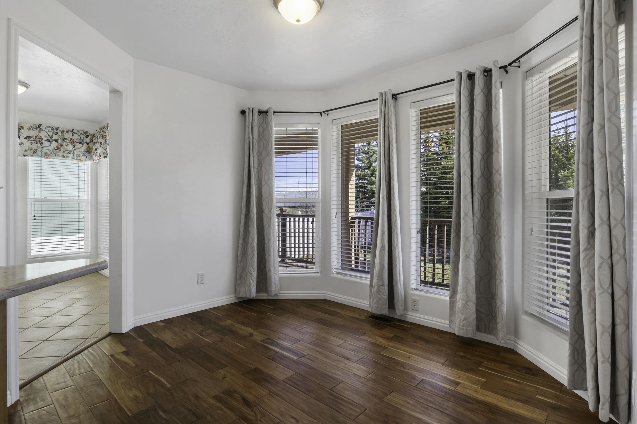 136 Benjamin Franklin Street Evanston, WY 82930 - Photo 8 of 45