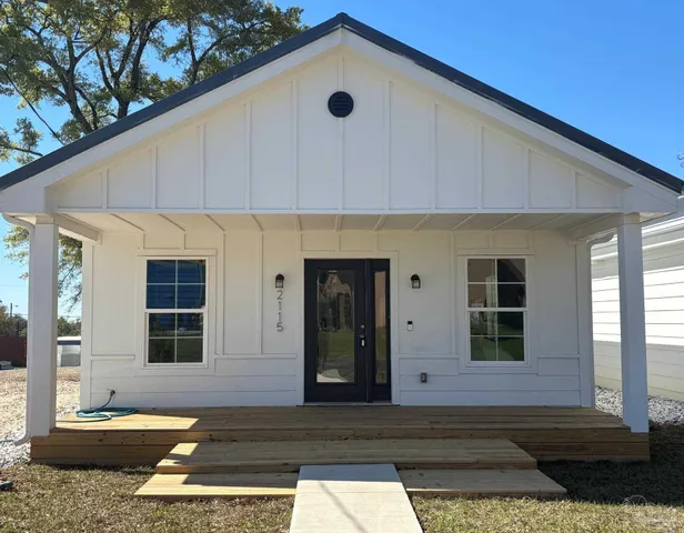 $299,900 | 2117 West Jackson Street, Pensacola, FL 32505
