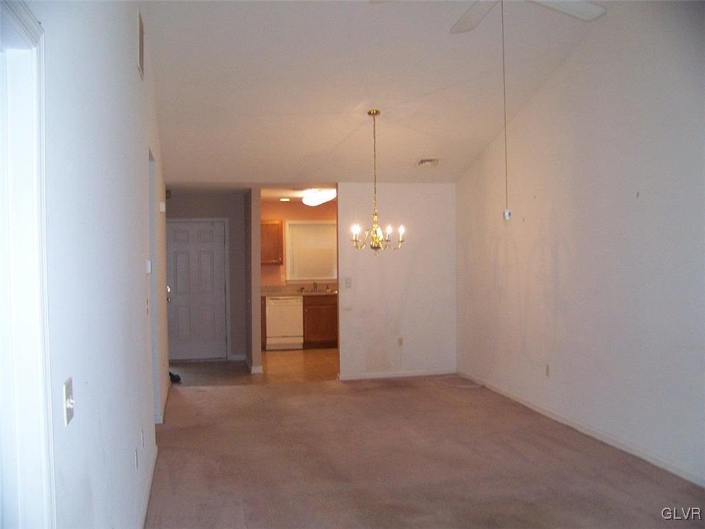 1497 Upstream Farm Road Easton, PA 18040 - Photo 9 of 10 Gallery Image 9