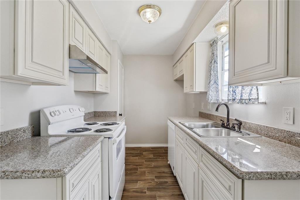 1509 South Sugar Ridge Road Laplace, LA 70068 - Photo 3 of 13 Gallery Image 3