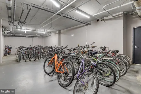 $145,000 | 2500 North Van Dorn Street, Unit 1118, Alexandria, VA 22302