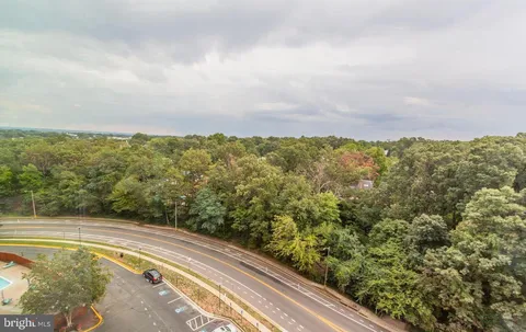 $145,000 | 2500 North Van Dorn Street, Unit 1118, Alexandria, VA 22302