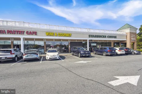 $145,000 | 2500 North Van Dorn Street, Unit 1118, Alexandria, VA 22302