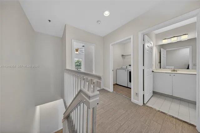 $2,950 | 4645 Southwest 75th Way, Unit 4645, Davie, FL 33314