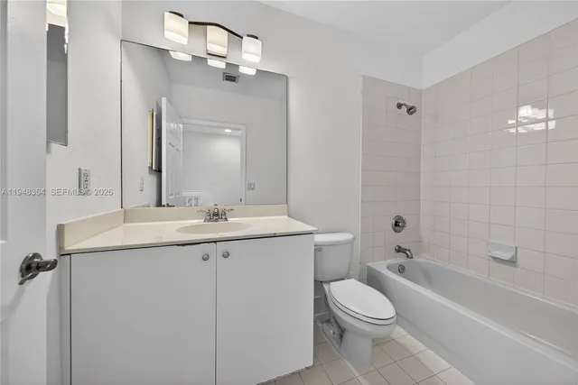 $2,950 | 4645 Southwest 75th Way, Unit 4645, Davie, FL 33314