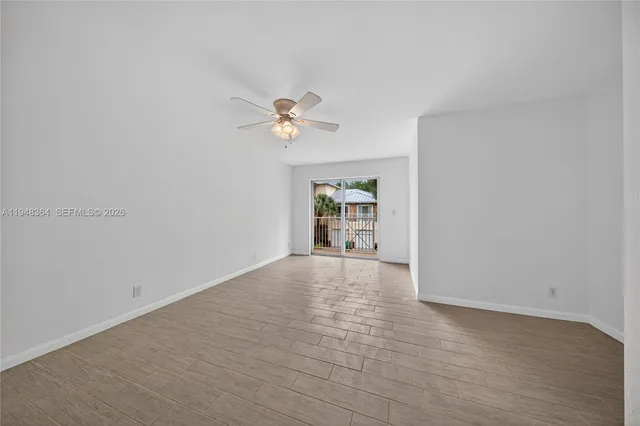 $2,950 | 4645 Southwest 75th Way, Unit 4645, Davie, FL 33314