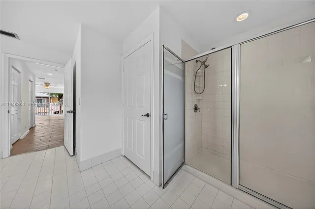 $2,950 | 4645 Southwest 75th Way, Unit 4645, Davie, FL 33314