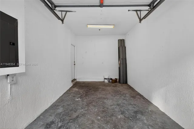 $2,950 | 4645 Southwest 75th Way, Unit 4645, Davie, FL 33314