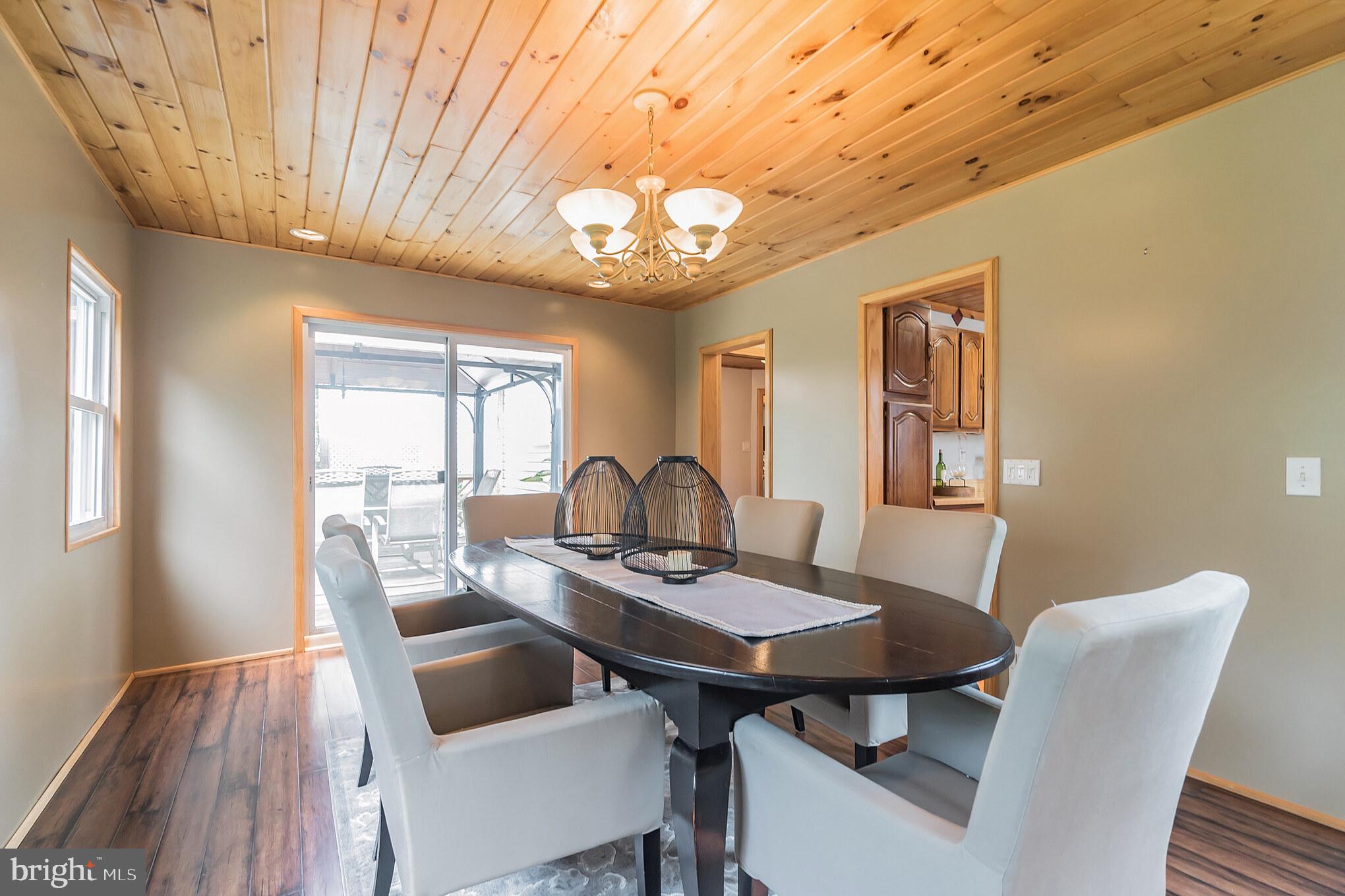 1003 Gilbert Road Rockville, MD 20851 - Photo 12 of 27 A dinnning room addition or family room!