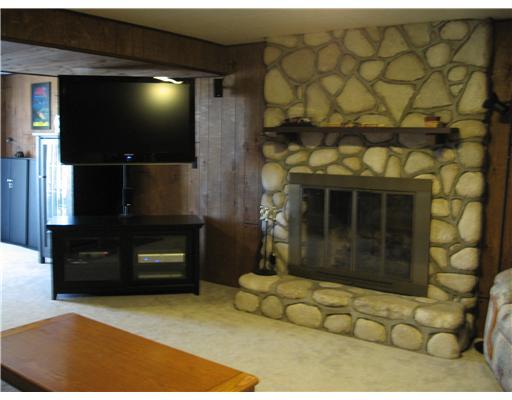 5004 Windriver Drive McKees Rocks, PA 15136 - Photo 16 of 18 Family Room.