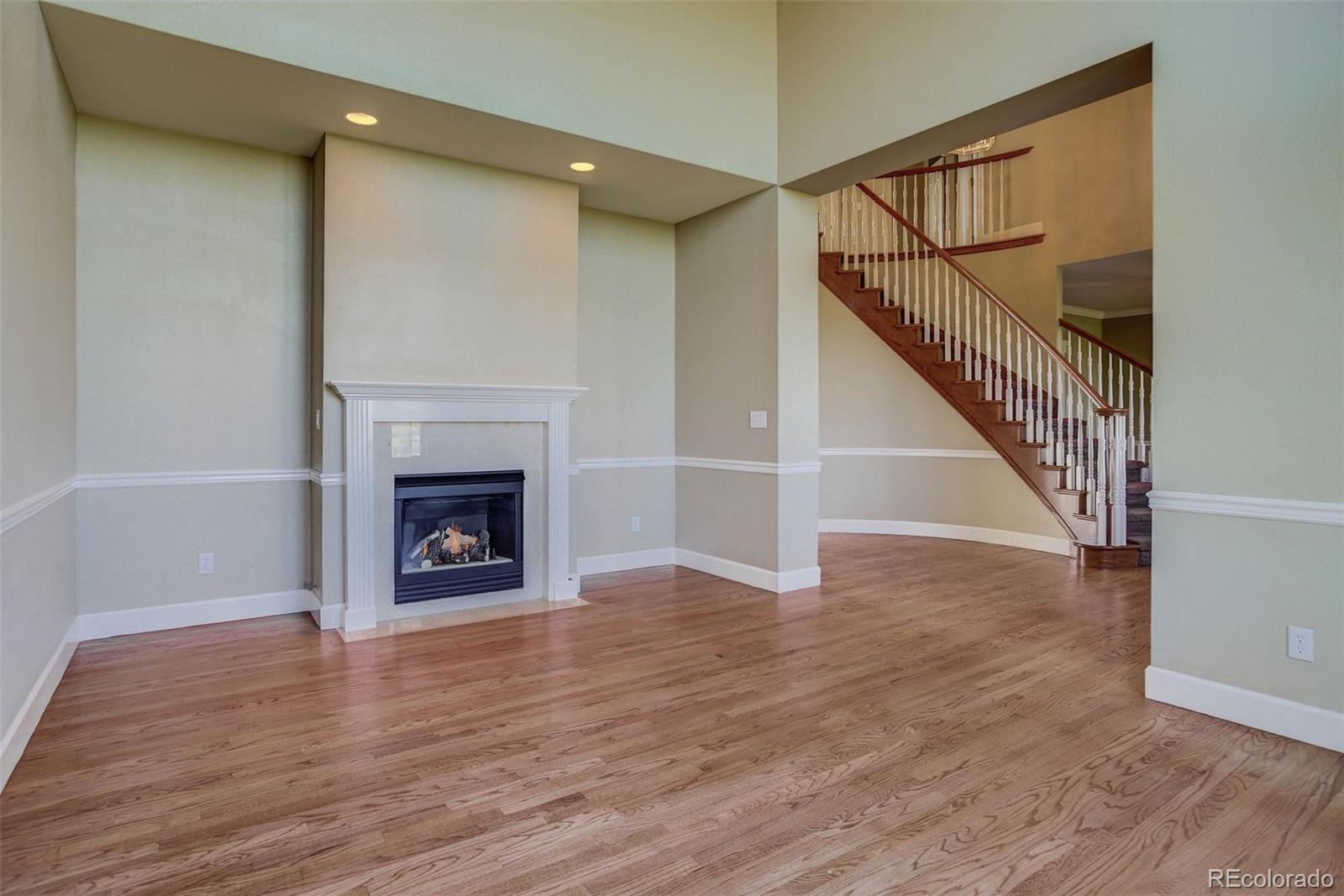 1186 East Rim Road Franktown, CO 80116 - Photo 4 of 35 Gallery Image 4