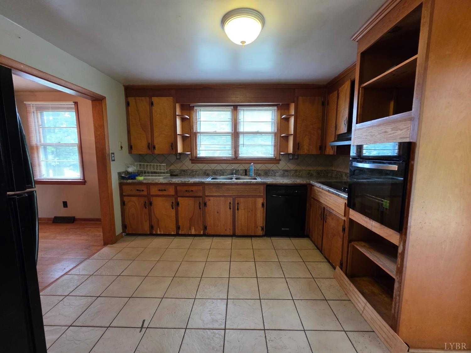 73 Half Moon Lane Rustburg, VA 24588 - Photo 4 of 20