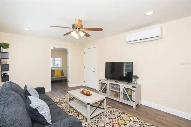 $1,499,000 | 915 East Palmetto Street, Lakeland, FL 33801