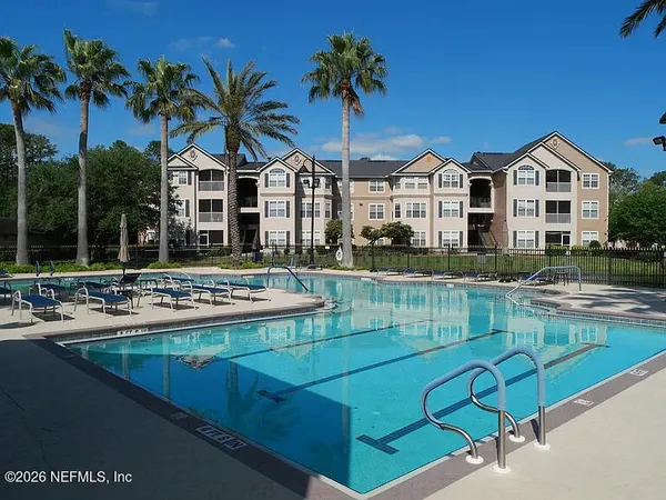 $1,400 | 13810 Sutton Park Drive North, Unit 922, Jacksonville, FL 32224