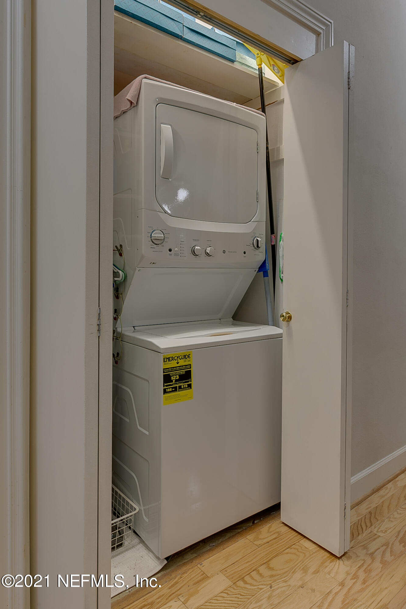 2559 Red Fox Road Orange Park, FL 32073 - Photo 10 of 24 13-Laundry