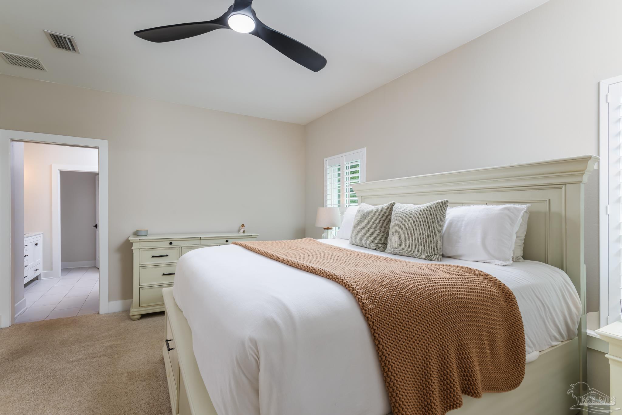 16240 Innerarity Point Road Pensacola, FL 32507 - Photo 17 of 54 Gallery Image 17