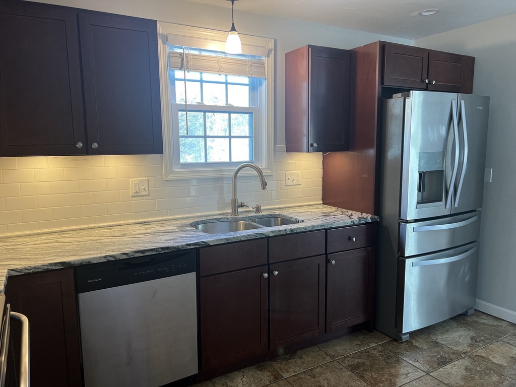 91 Holt Road Ashburnham, MA 01430 - Photo 6 of 20