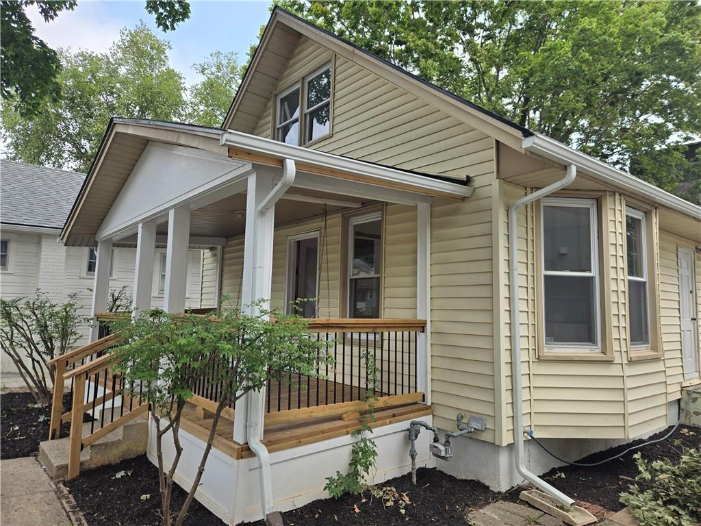 4703 Terrace Street Kansas City, MO 64112 - Photo 2 of 35