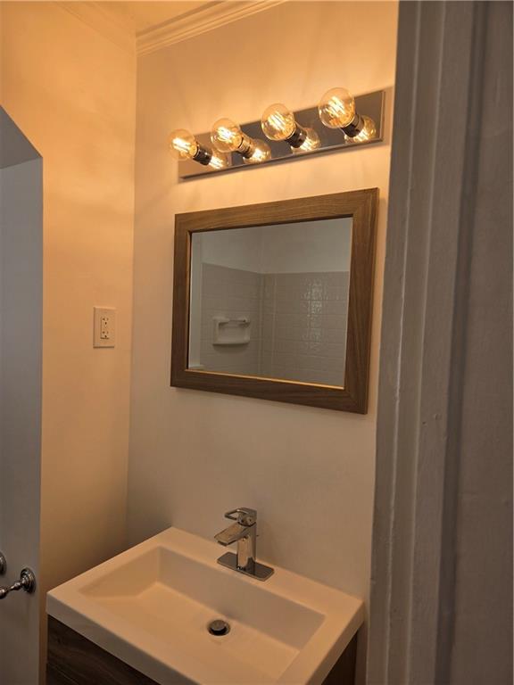 4703 Terrace Street Kansas City, MO 64112 - Photo 26 of 35