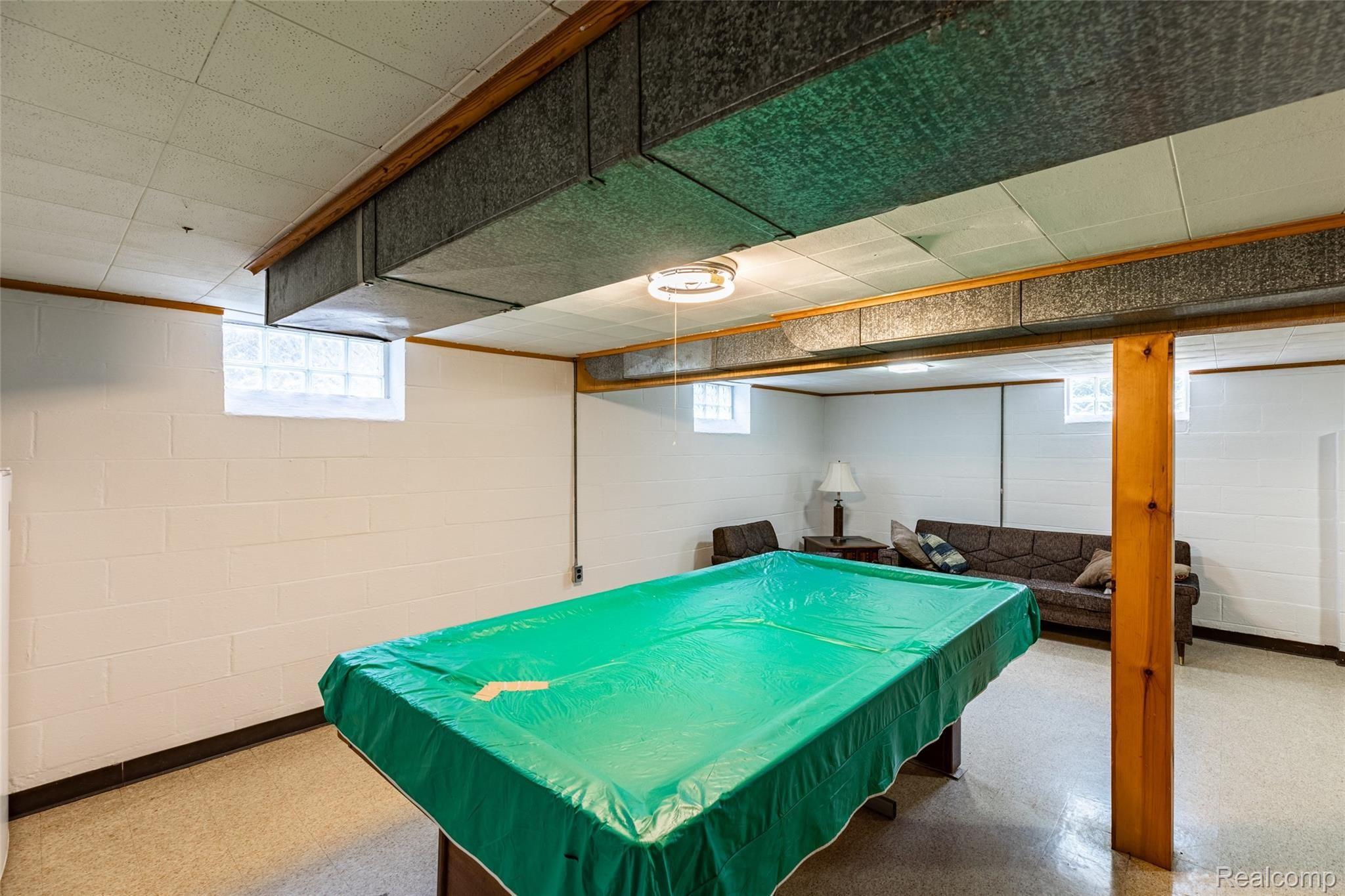 755 West Livingston Road Highland, MI 48357 - Photo 27 of 35 33.Basement