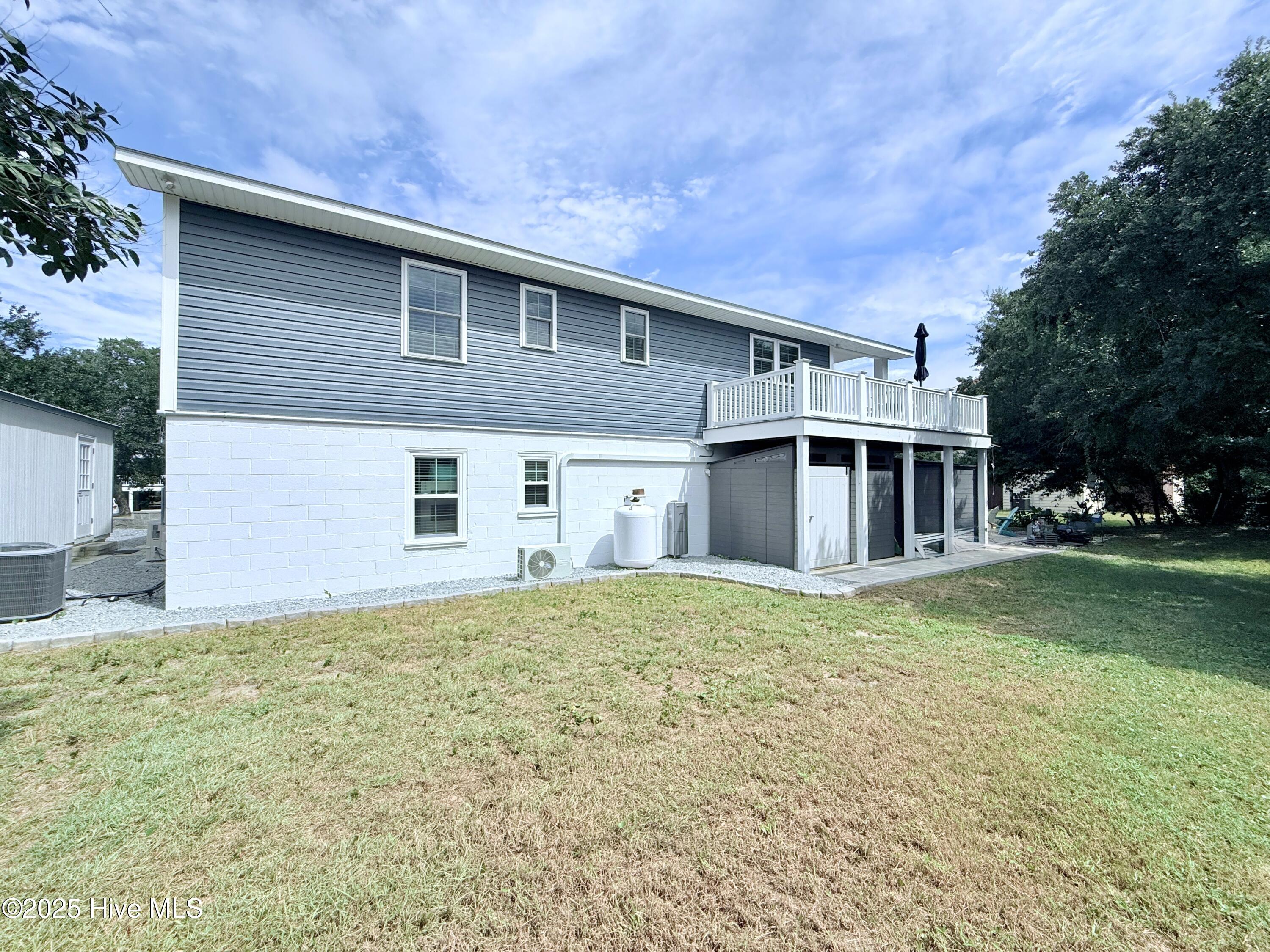 5405 Cedar Tree Lane Emerald Isle, NC 28594 - Photo 12 of 67 5405 Cedar Tree Ln
