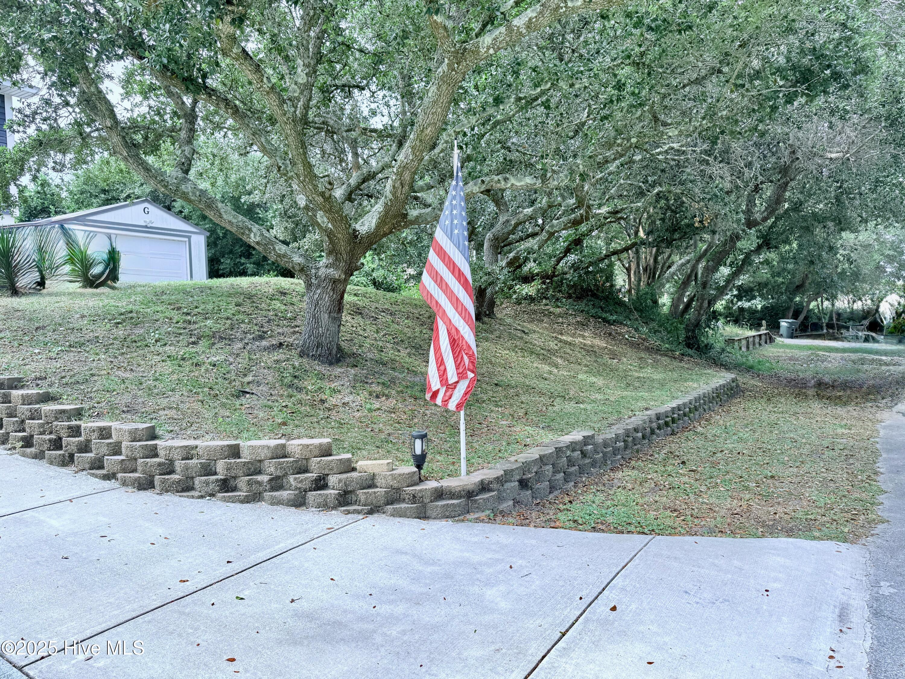 5405 Cedar Tree Lane Emerald Isle, NC 28594 - Photo 3 of 67 5405 Cedar Tree Ln