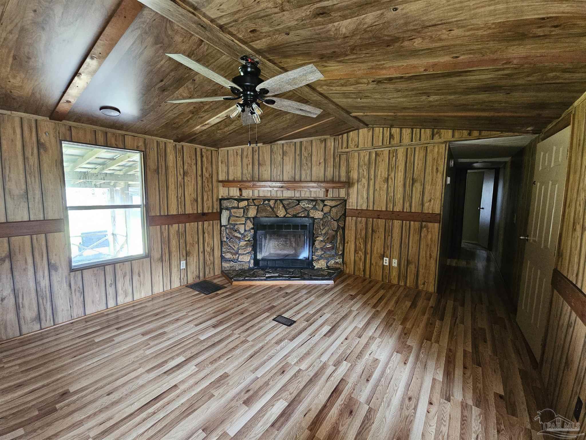 5131 West Spencer Field Road Pace, FL 32571 - Photo 4 of 16 Gallery Image 4
