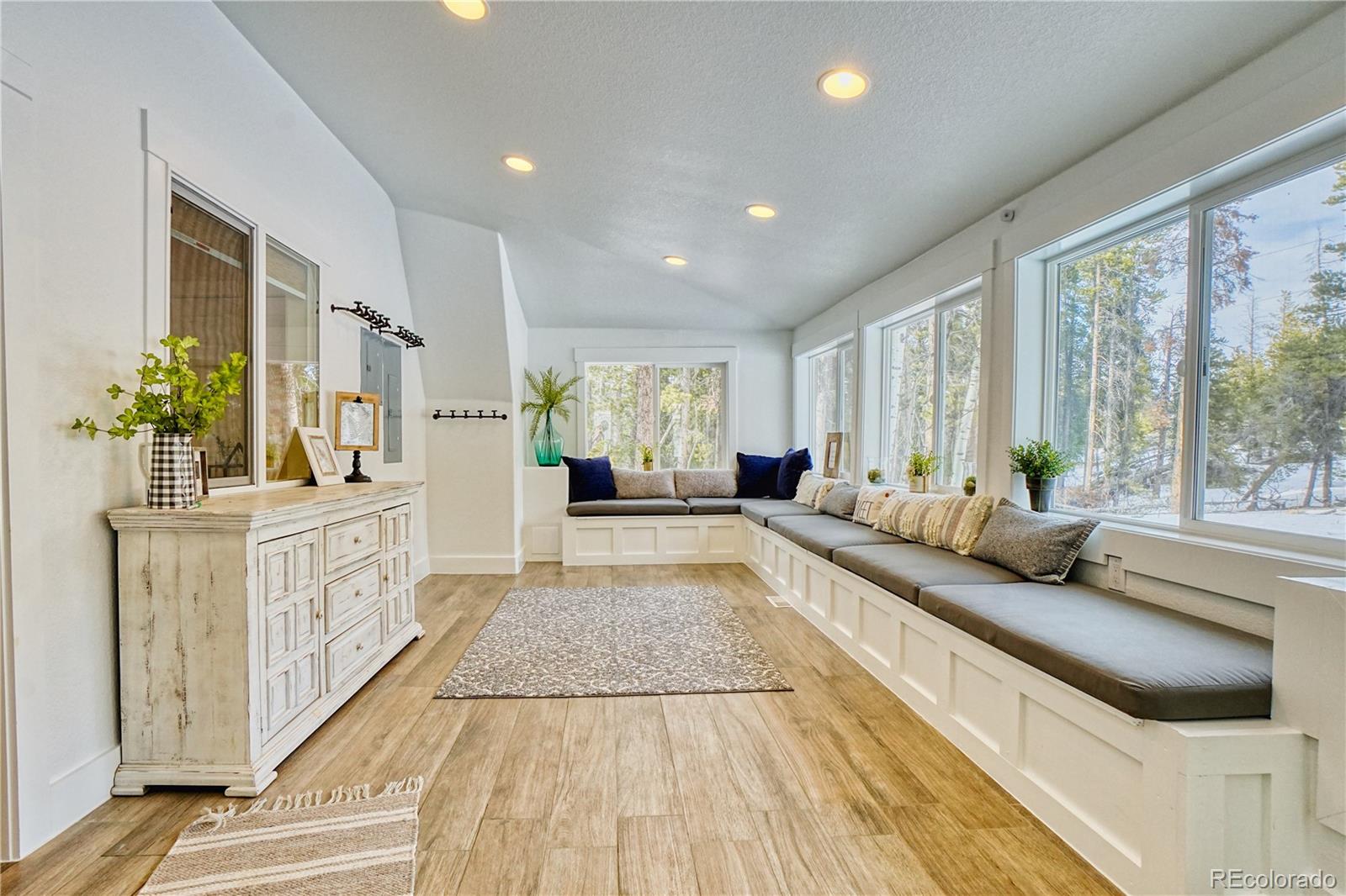 983 Wedgwood Road Black Hawk, CO 80422 - Photo 4 of 50