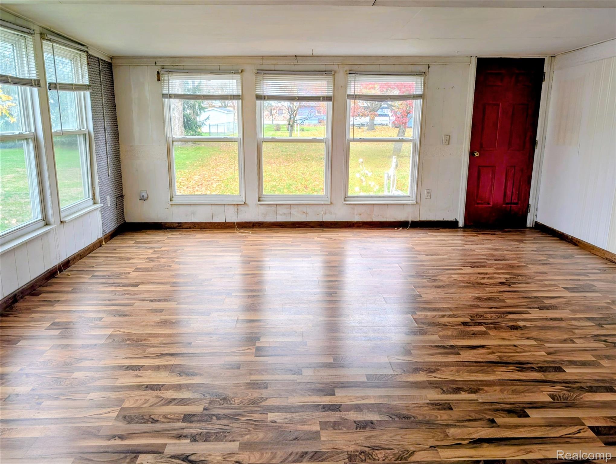 2123 Union Street Ubly, MI 48475 - Photo 21 of 31 PXL_20251120_182633651~3.jpg